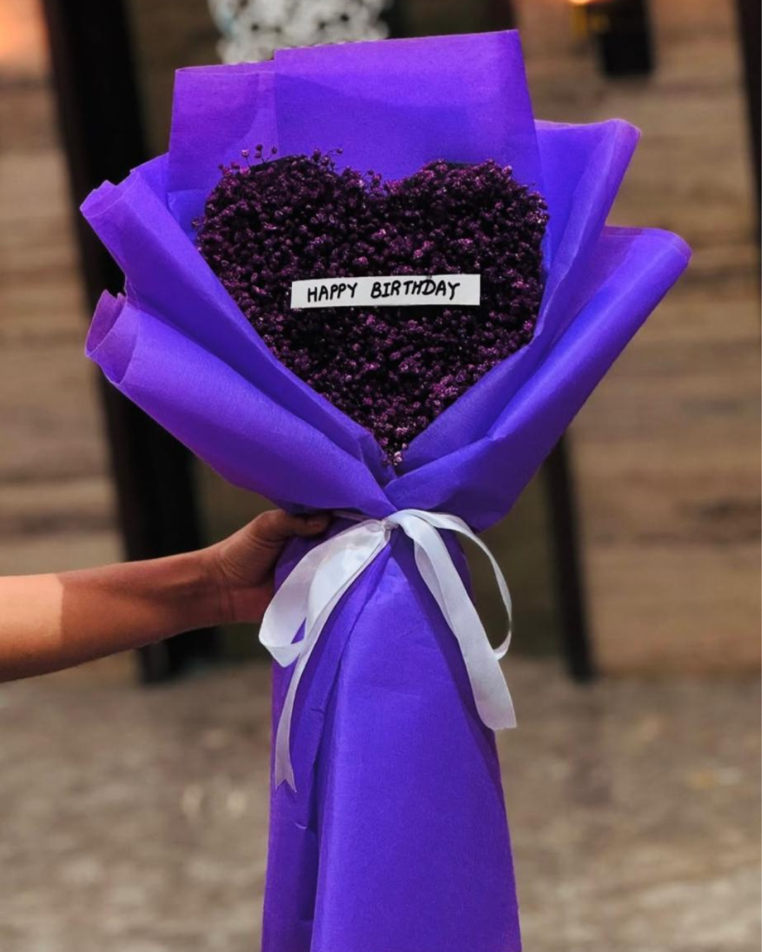 Heart-shaped rose bouquet by Lavanta Florals